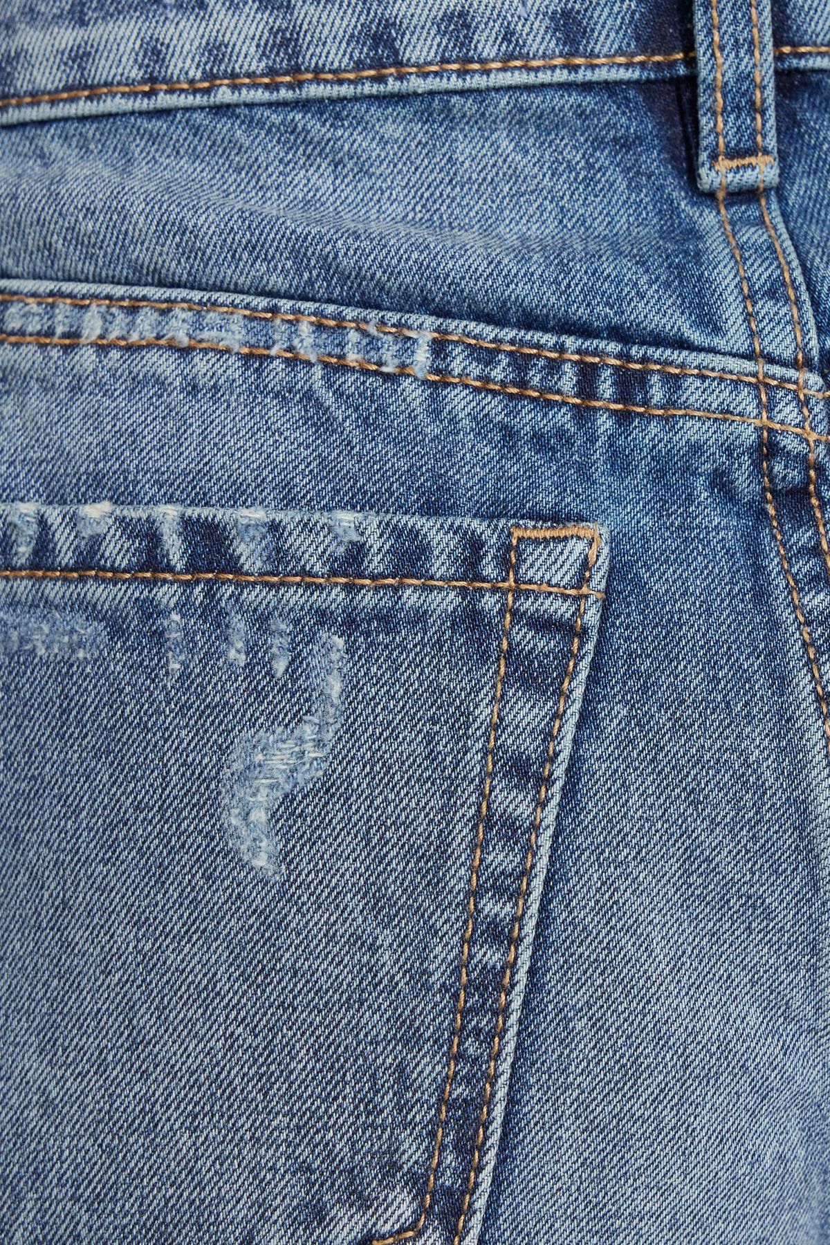 100085880_07J_alt3_1920x2880-5