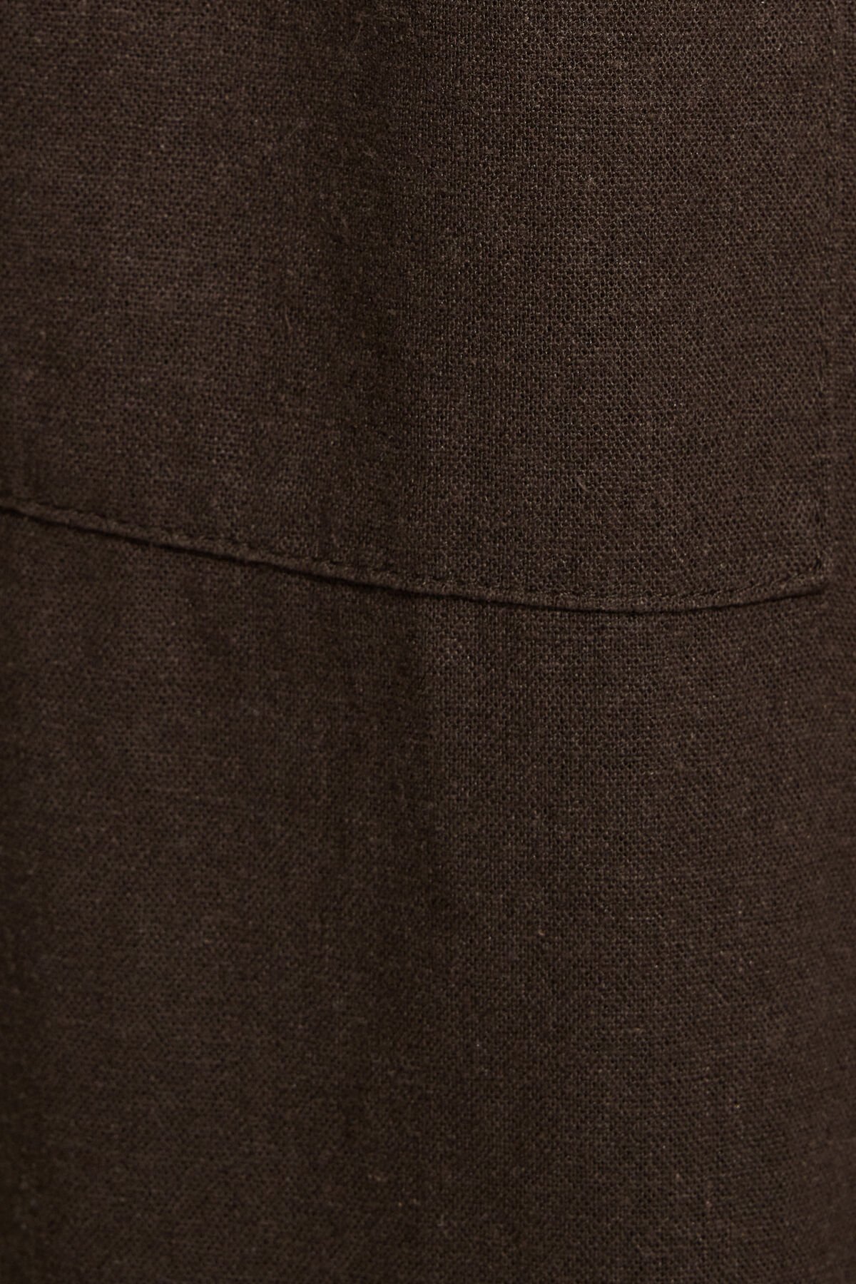 100087211_4DD_alt4_1920x2880-1