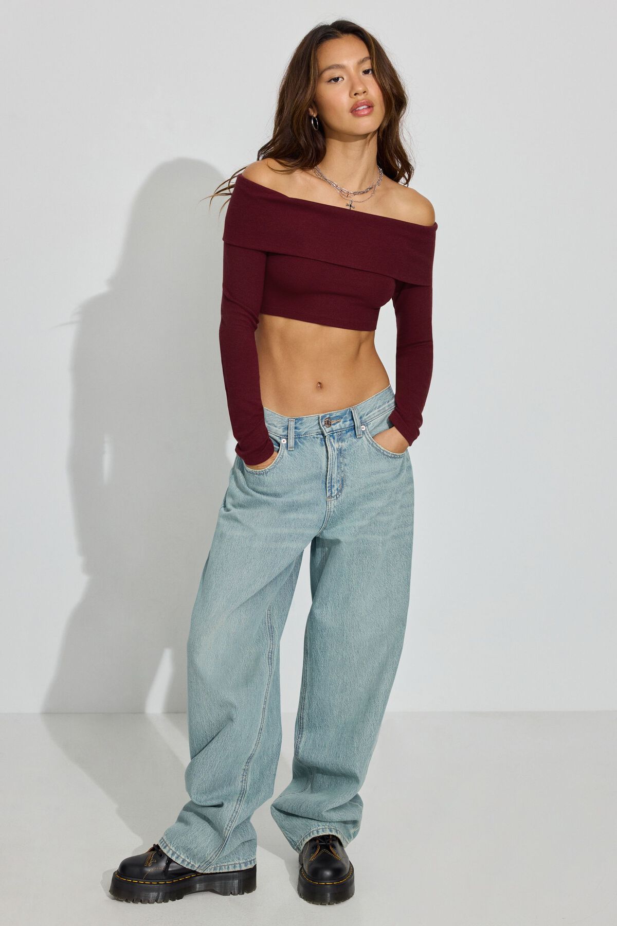 100087299_0ES_alt3_1920x2880-2