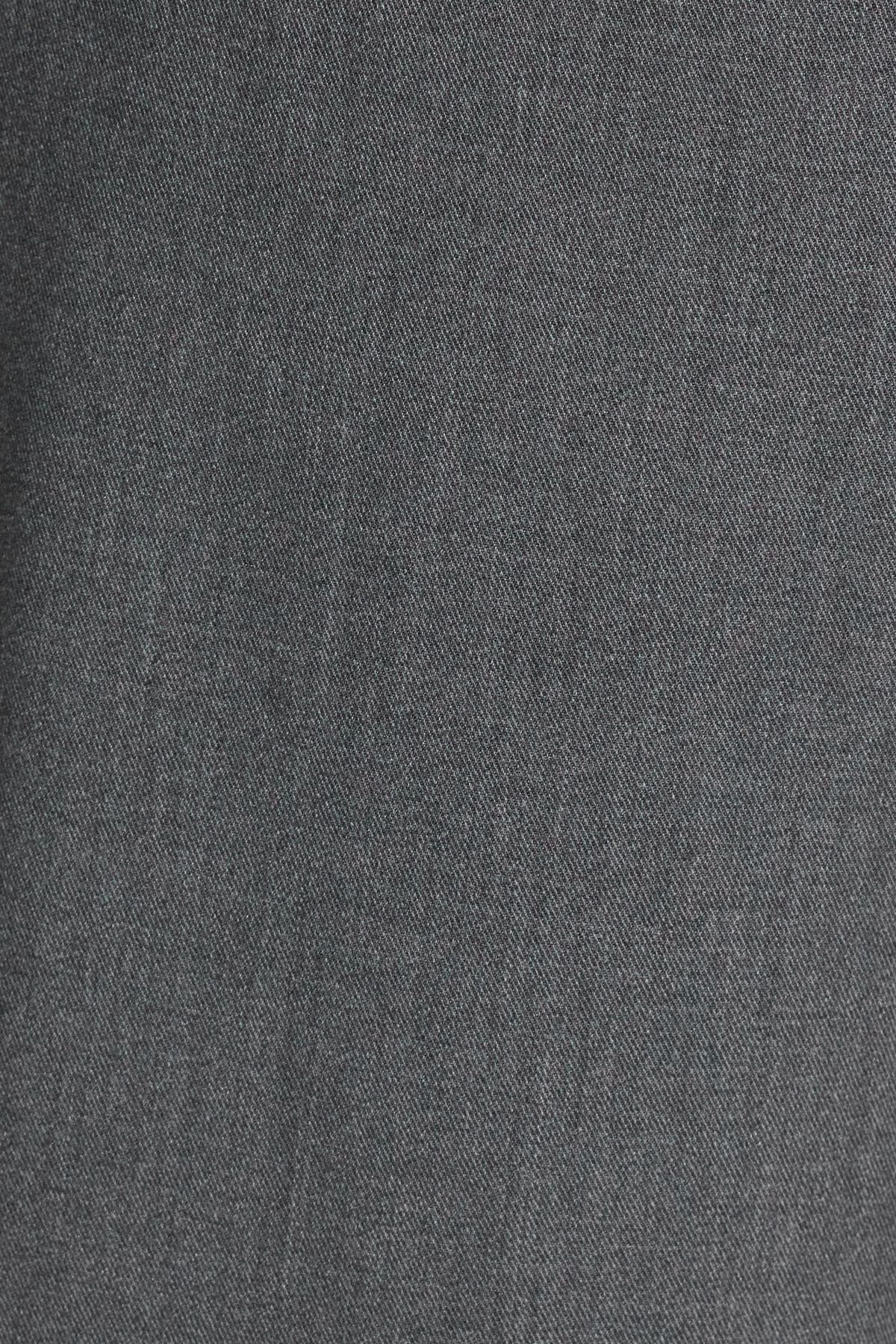 100091364_3IZ_alt4_1920x2880-1