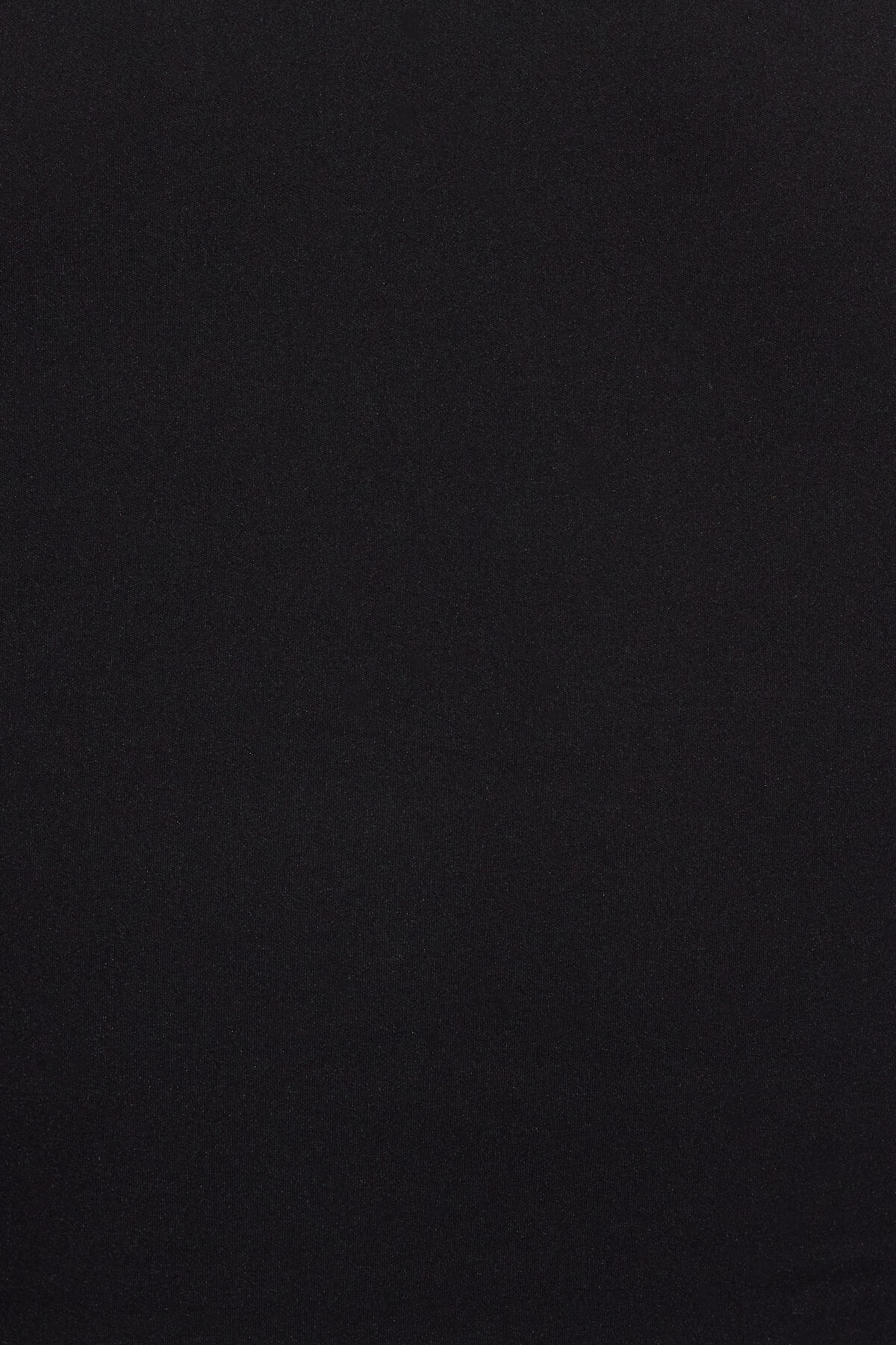 100091765_06V_alt4_1920x2880-6