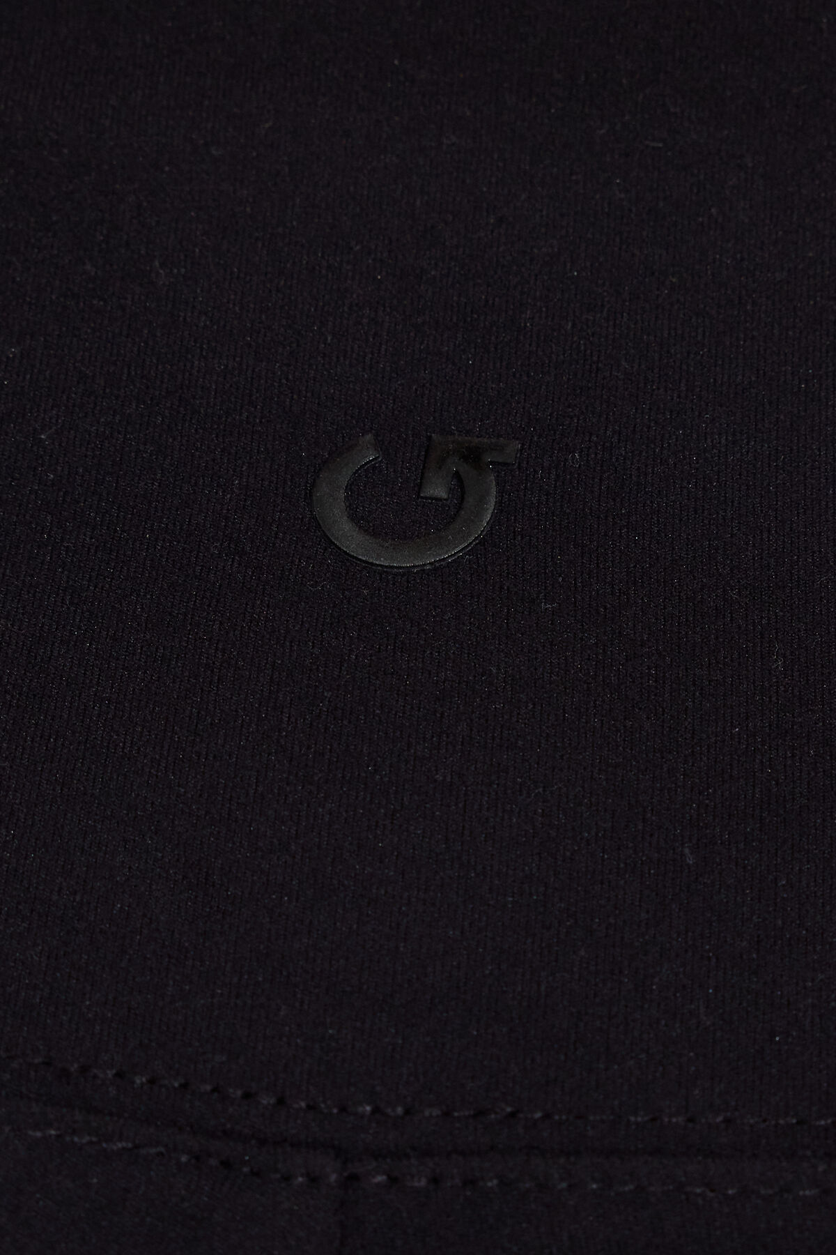 100091996_06V_alt4_1920x2880-4