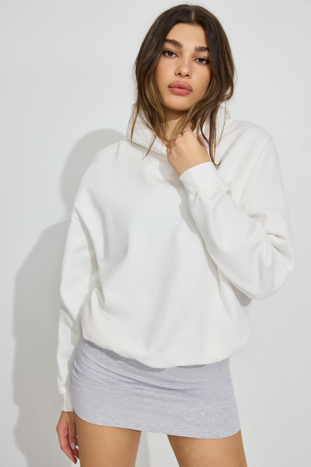 100092201_03G_1920x2880-9