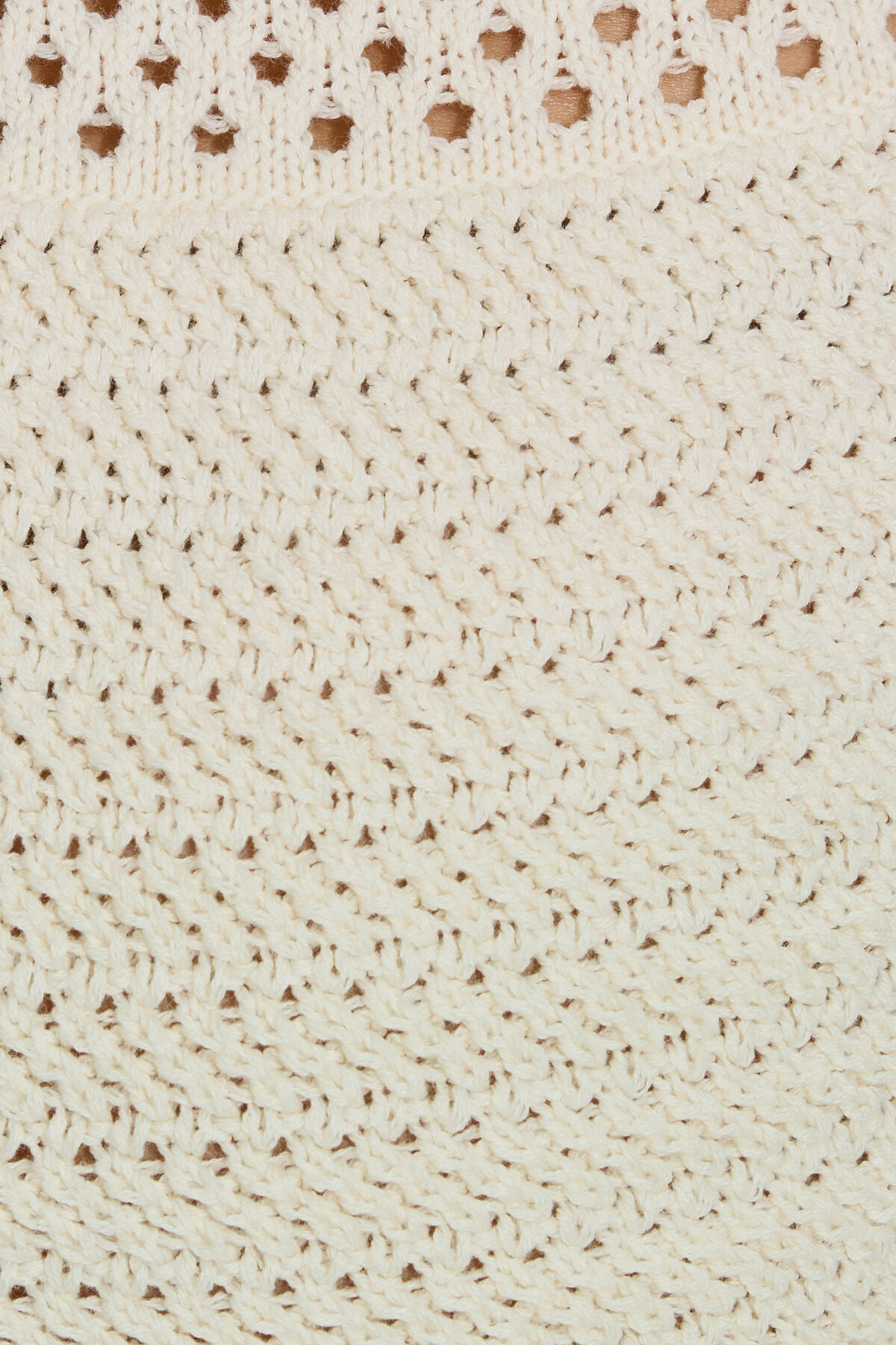 100093031_0QO_alt3_1920x2880