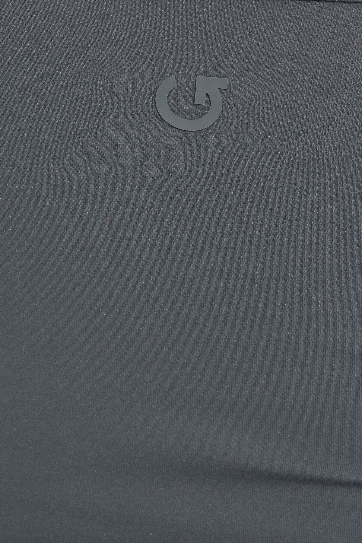 100094764_8D1_alt3_1920x2880-5