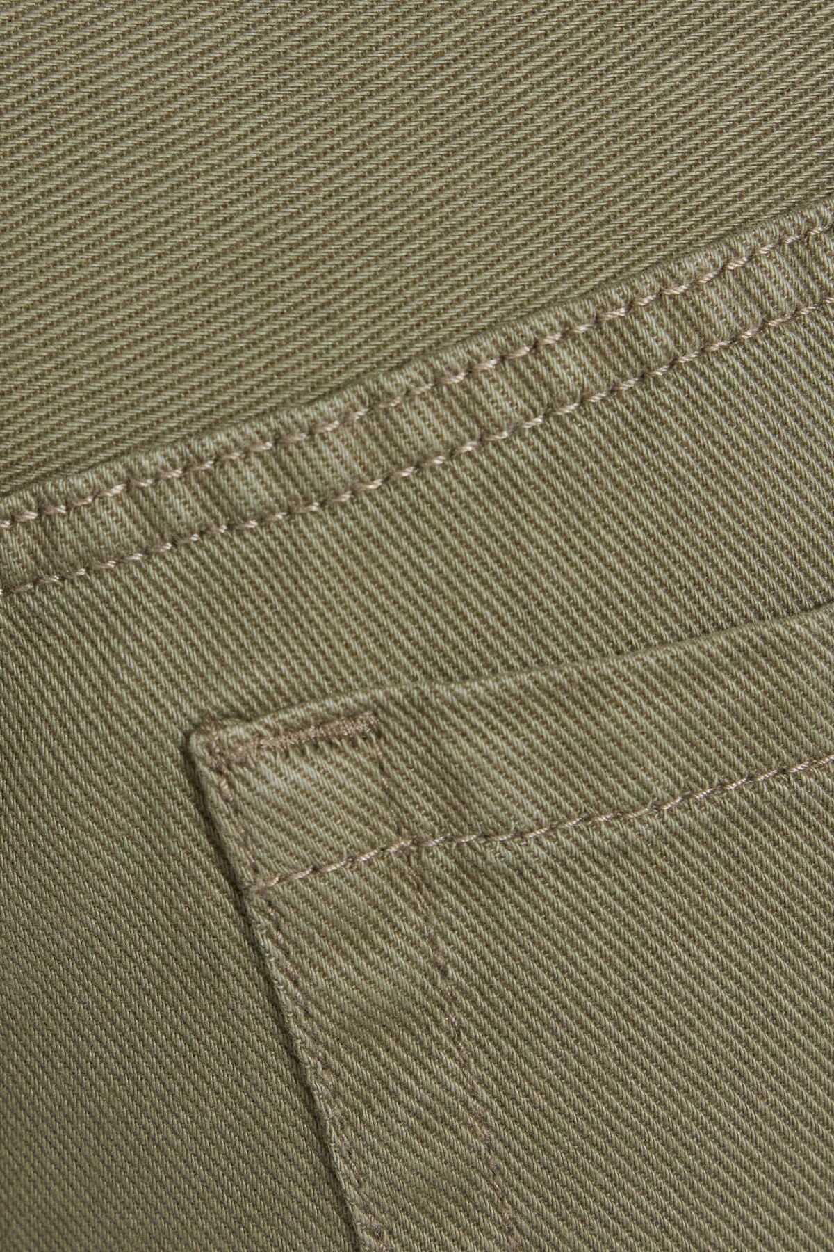 100094787_7TZ_alt3_1920x2880-3