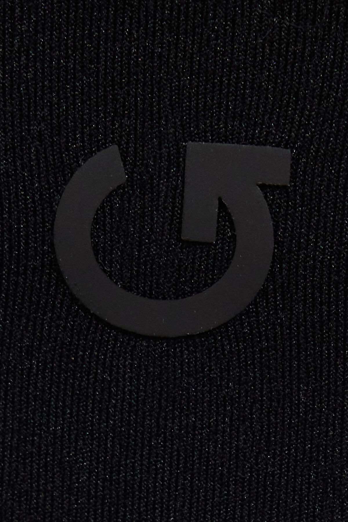 100095129_06V_alt4_1920x2880-2