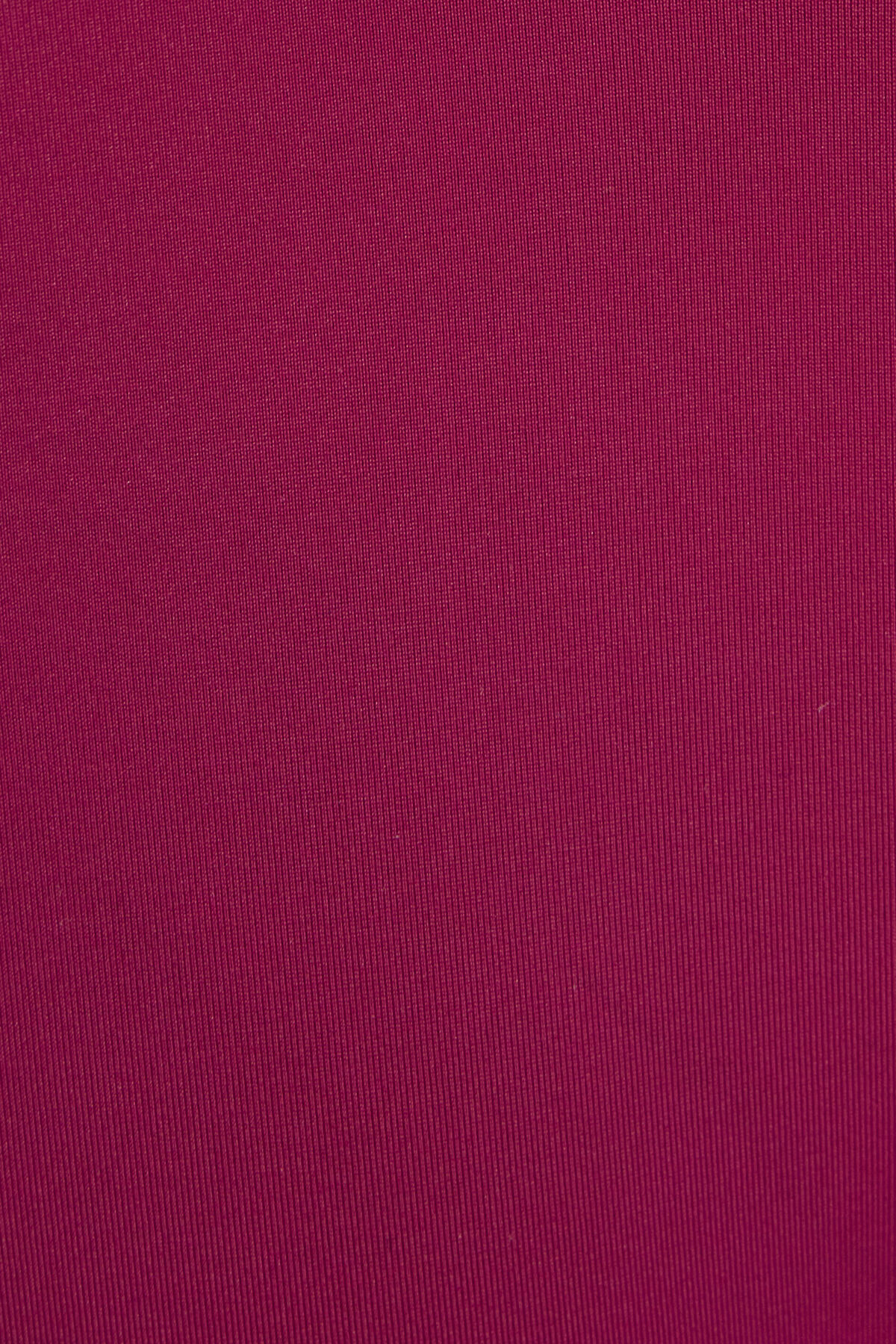 100095188_01D_alt3_1920x2880-1