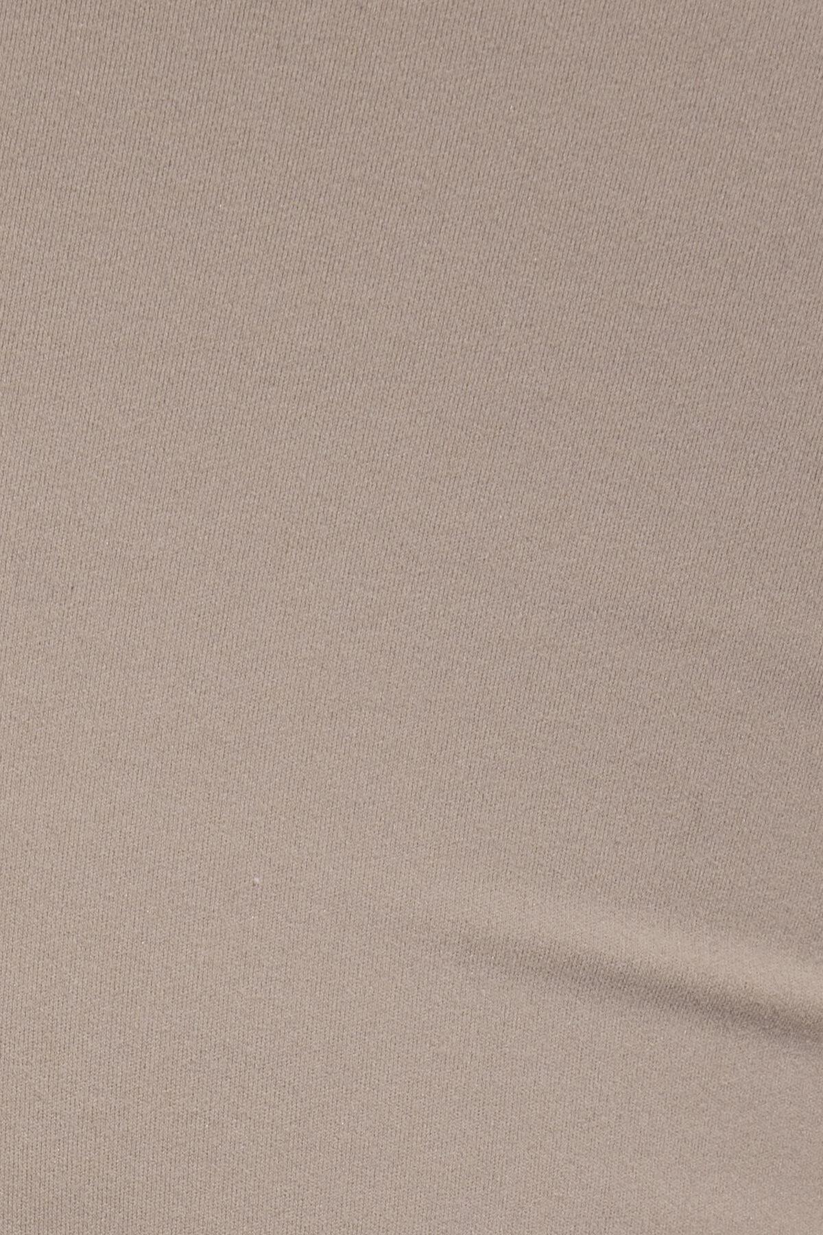 100095347_7YD_alt3_1920x2880-1