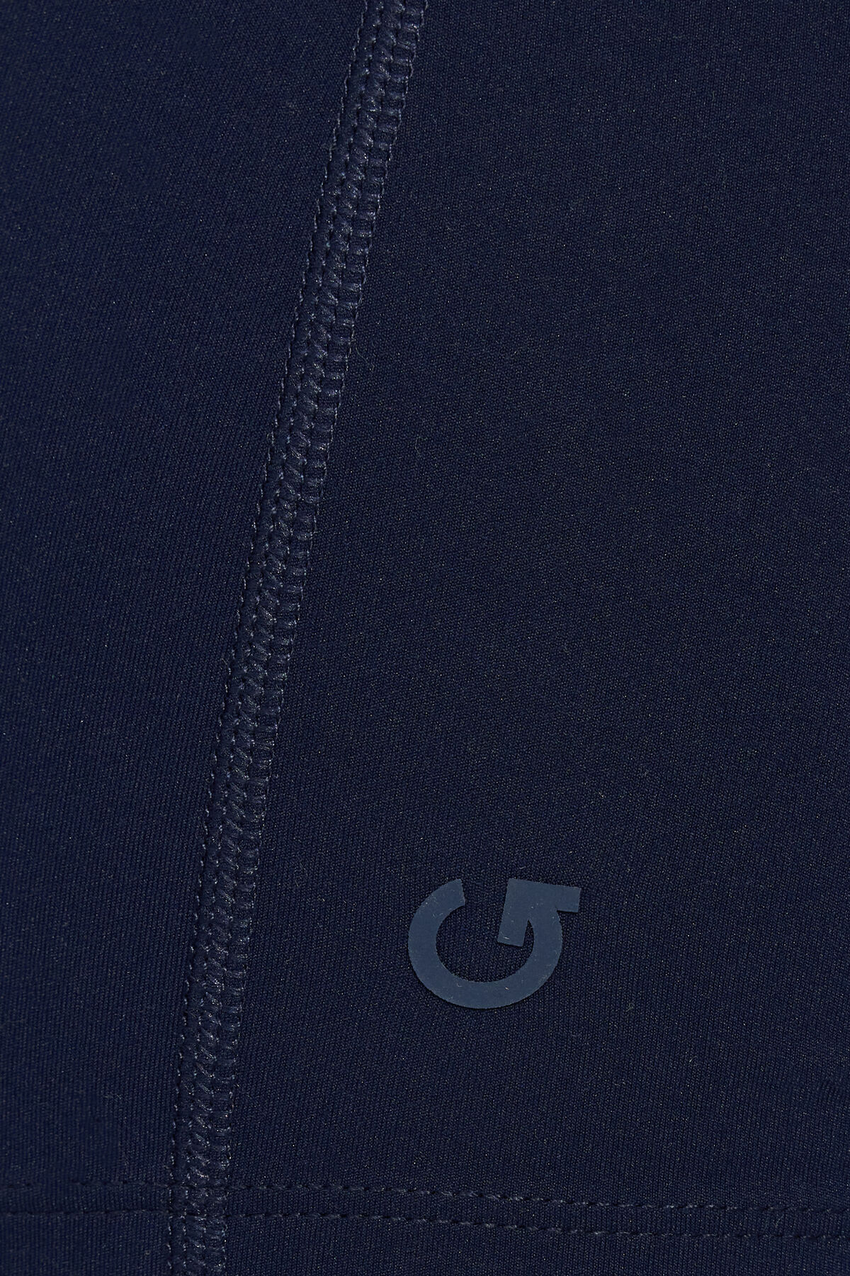 100095714_06G_alt4_1920x2880-3