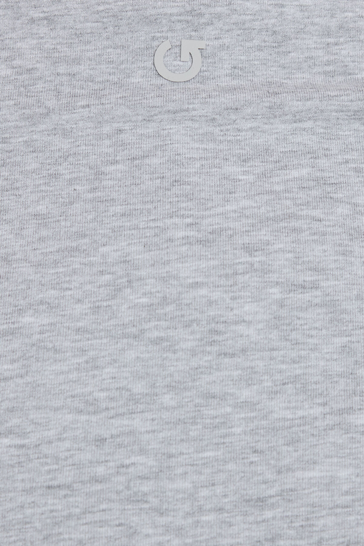 100096031_6YY_alt6_1920x2880