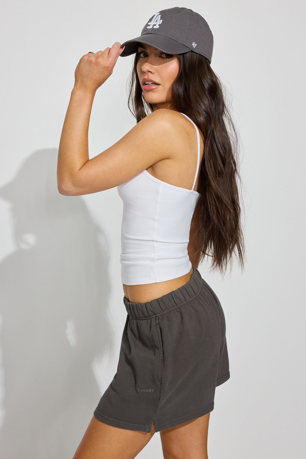 100096127_5GK_alt1_1920x2880-1