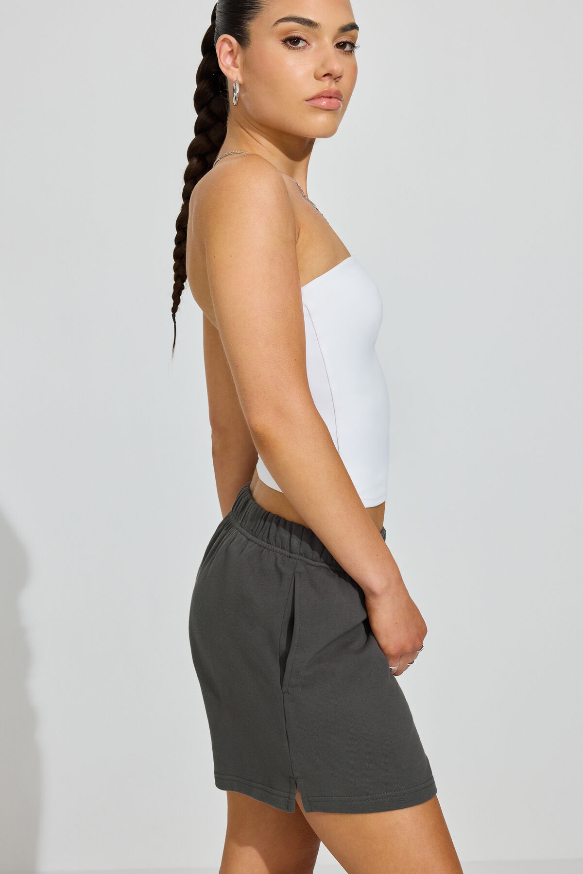 100096138_5GK_alt2_1920x2880-4