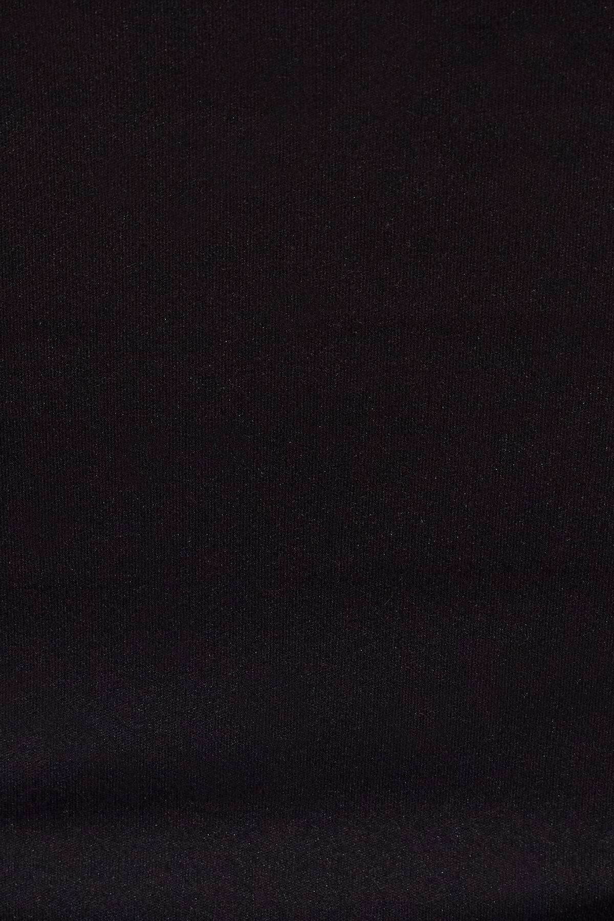 100096276_06V_alt4_1920x2880