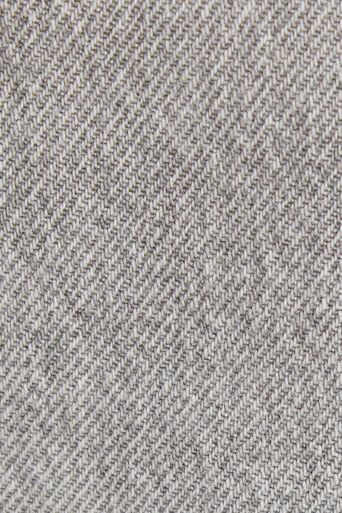 100096938_07N_alt4_1920x2880-1