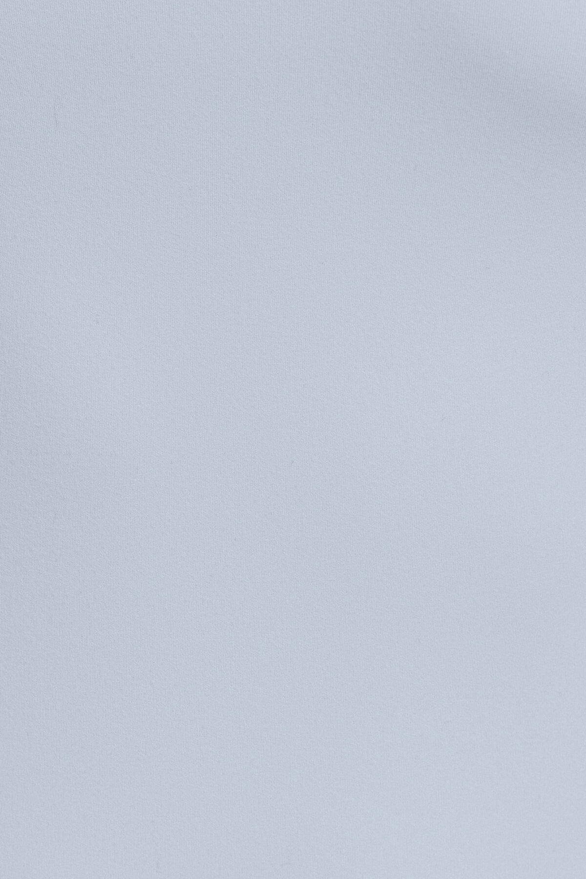 100097817_0NO_alt4_1920x2880-1