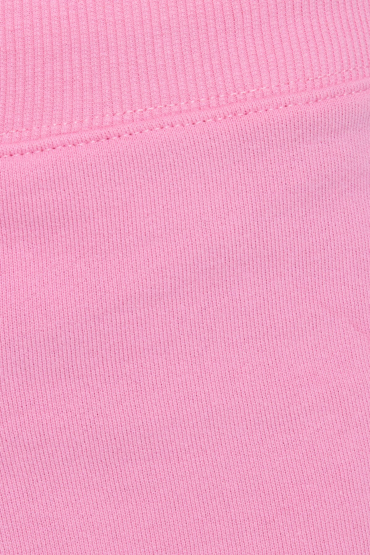 100098673_0BG_alt4_1920x2880-5