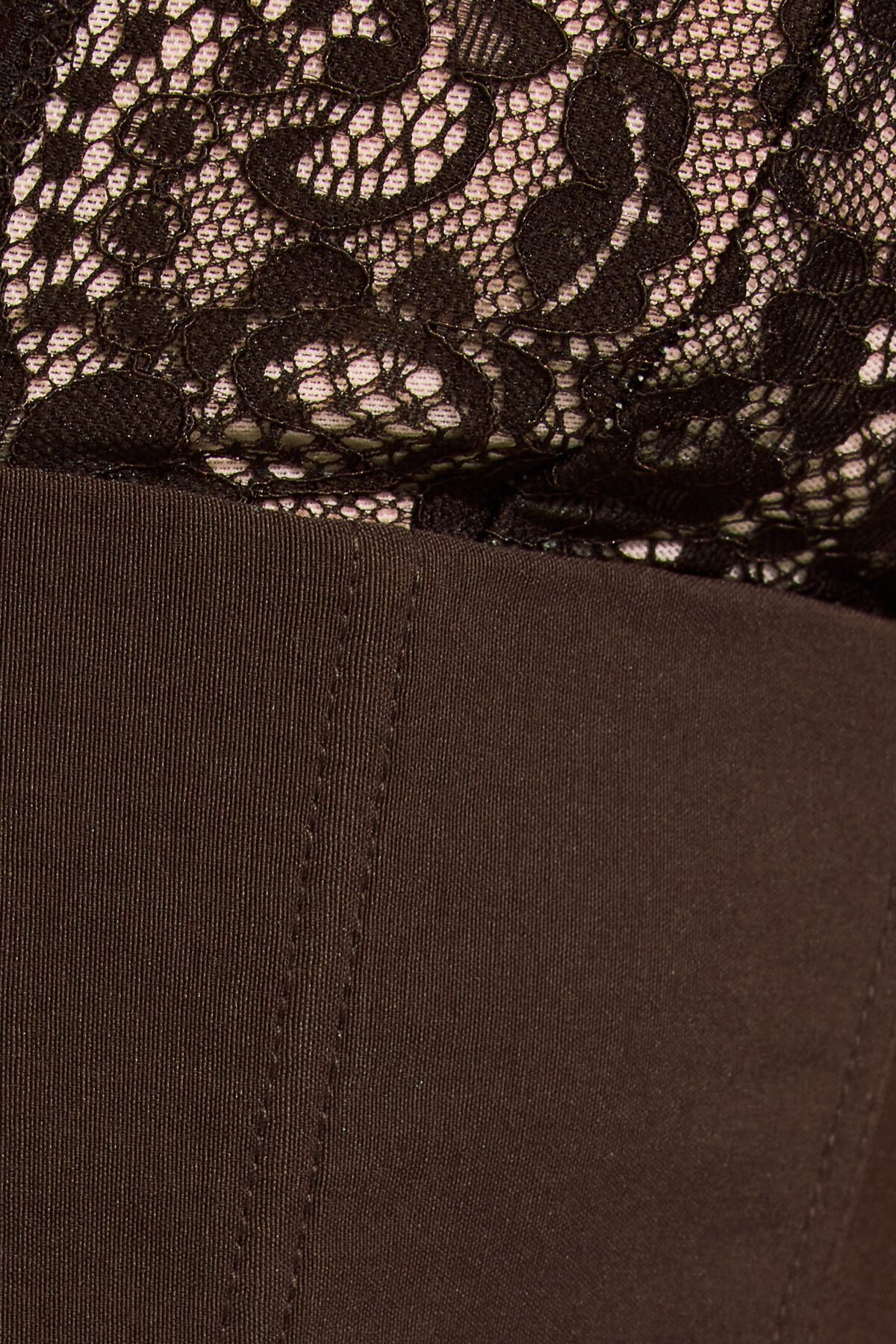 100098866_4DD_alt3_1920x2880