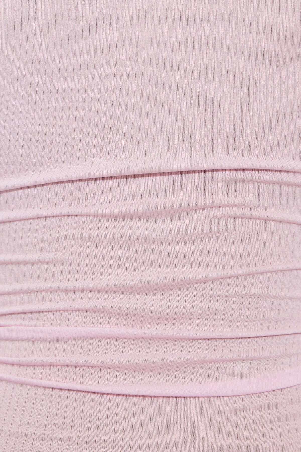 100099749_01K_alt4_1920x2880