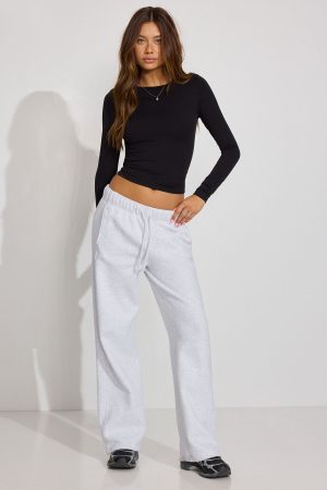 Sleek Crewneck Long Sleeve Top