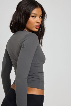 Sleek Crewneck Long Sleeve Top