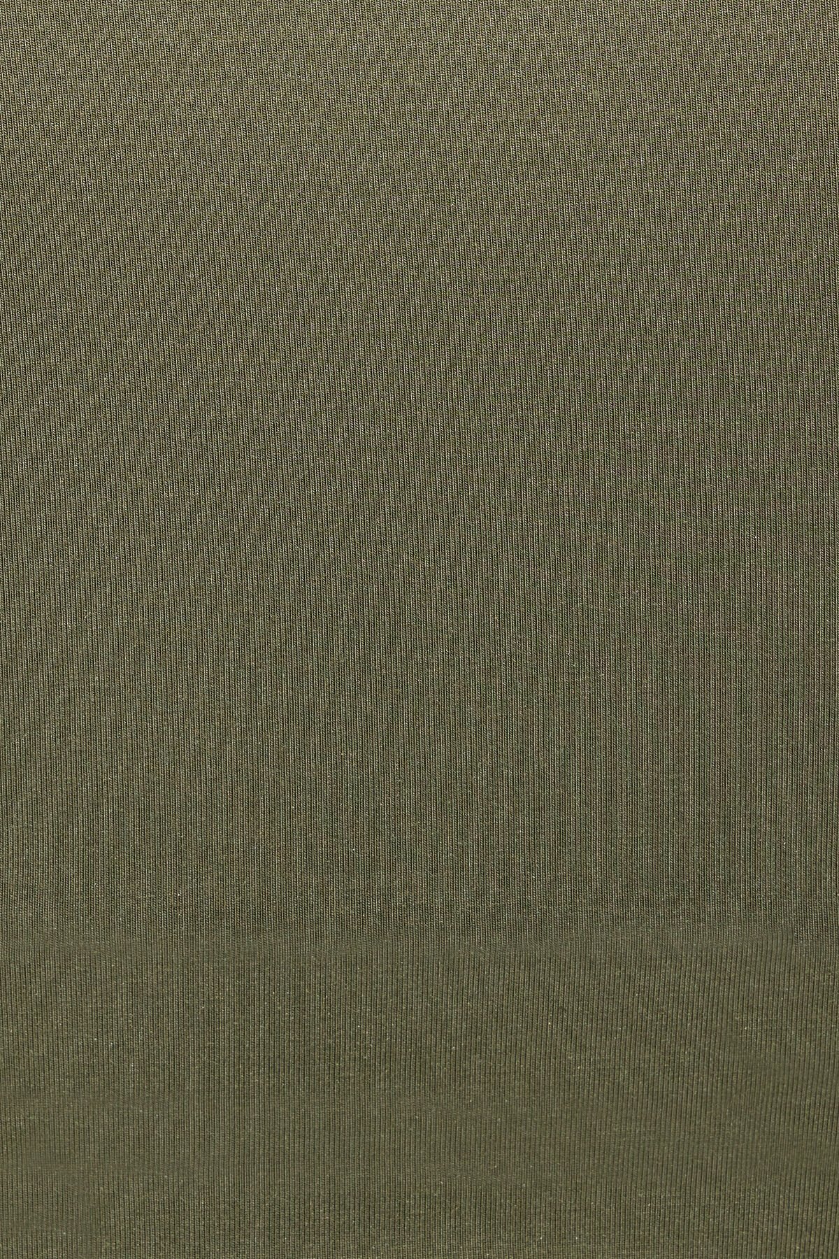 100100047_0HS_alt3_1920x2880-8