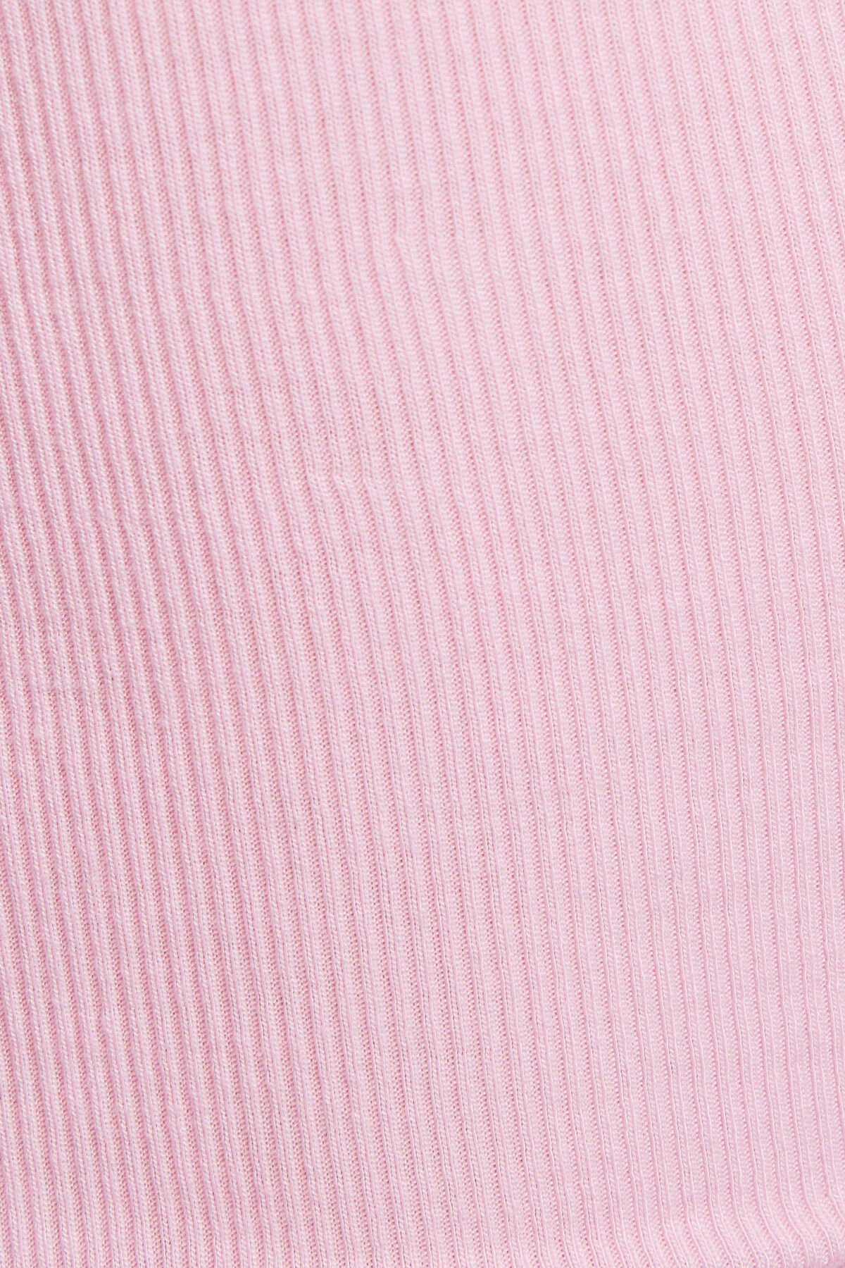 100100050_00P_alt3_1920x2880