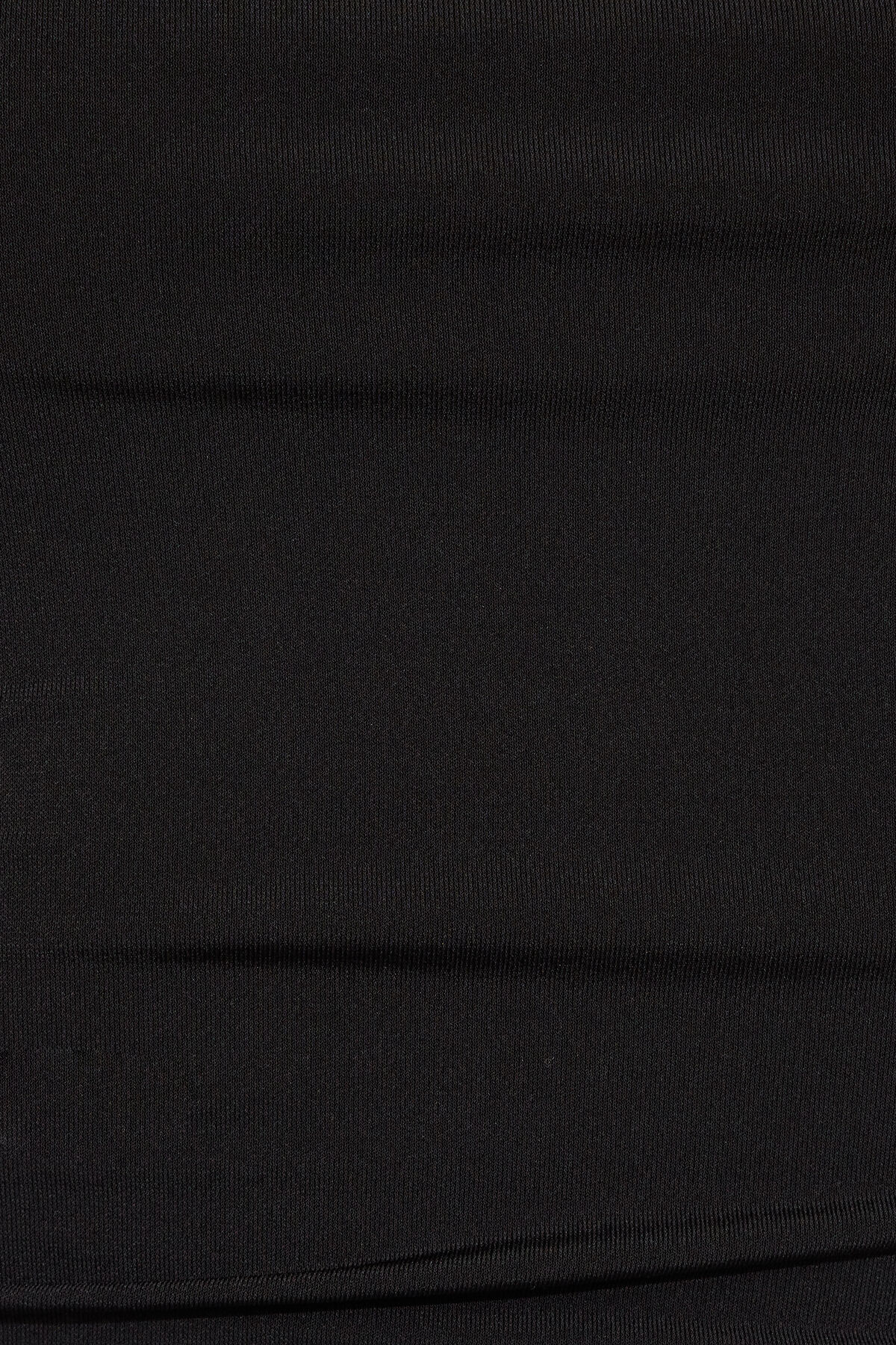 100100146_06V_alt3_1920x2880