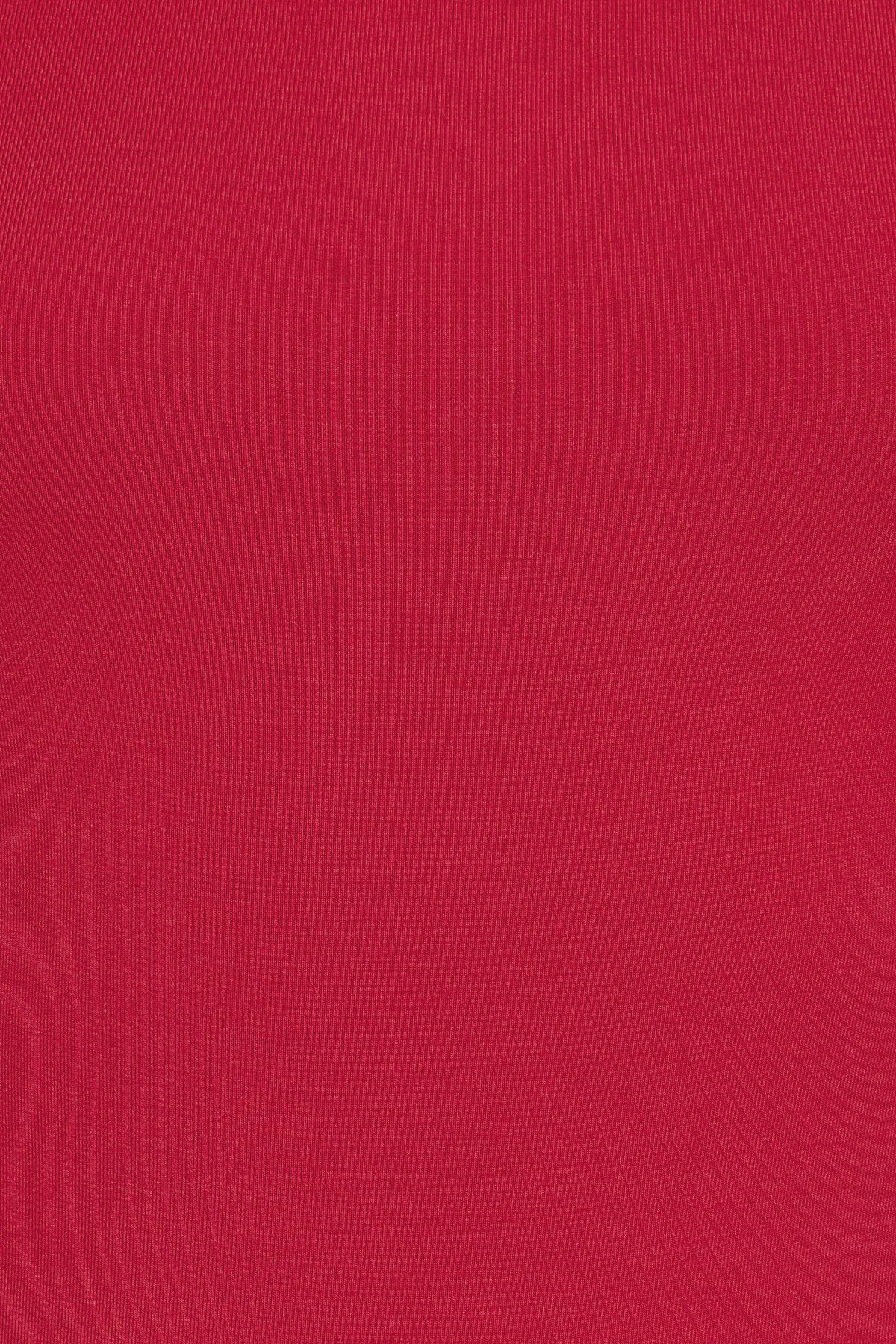 100100521_7GF_alt4_1920x2880-3