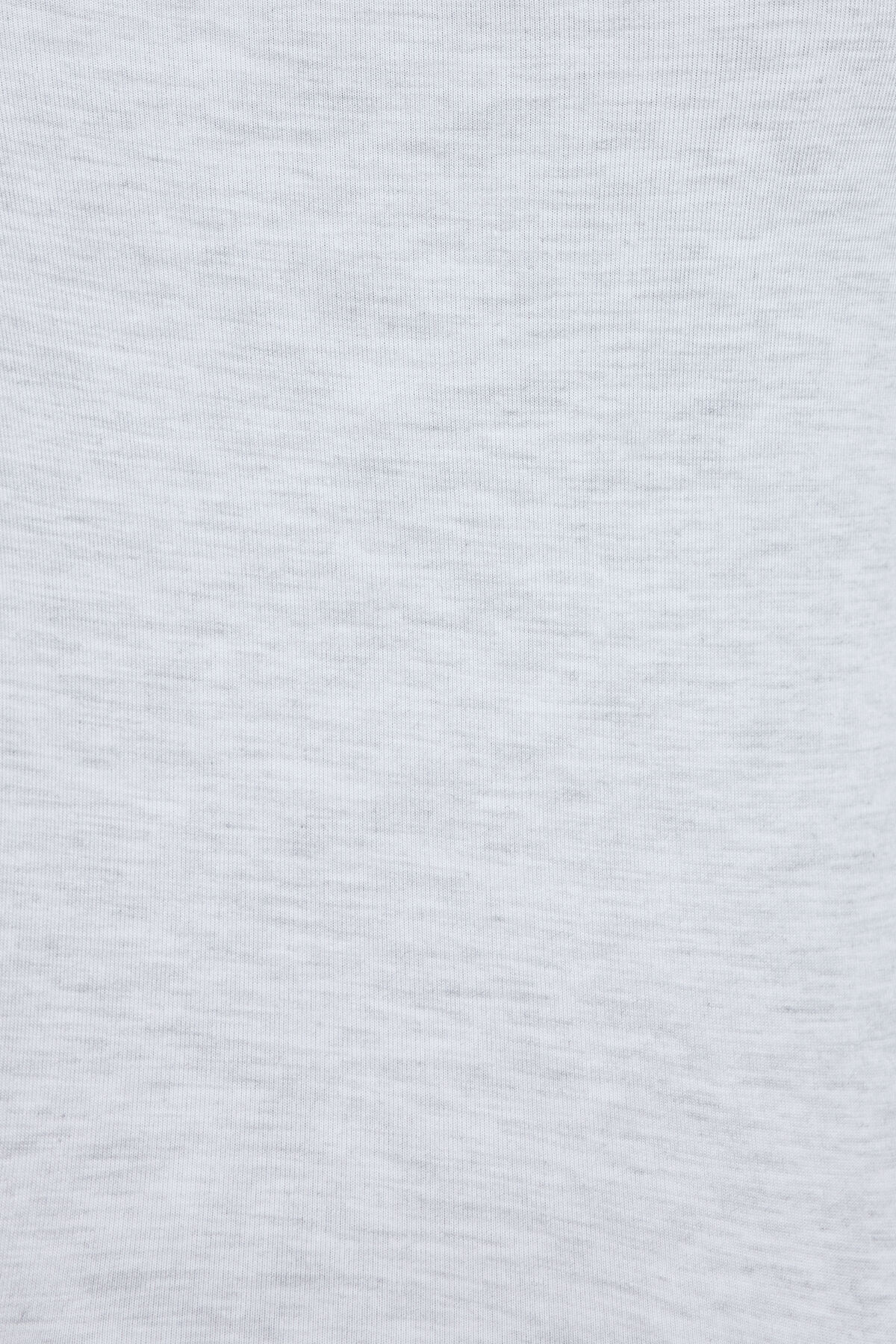 100100895_69I_alt3_1920x2880