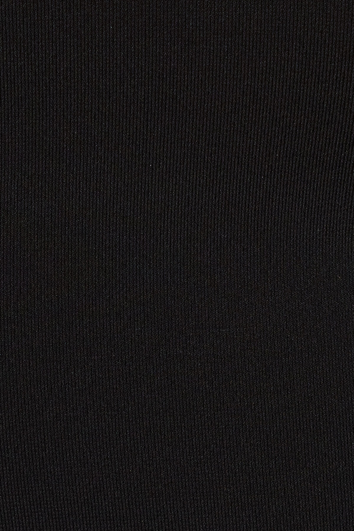 100101731_06V_alt3_1920x2880-5