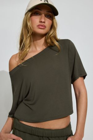 Wide Boat Neck Banded Tee