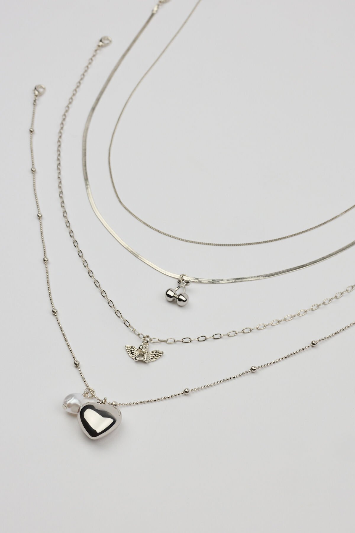 100102275_160_alt3_1920x2880