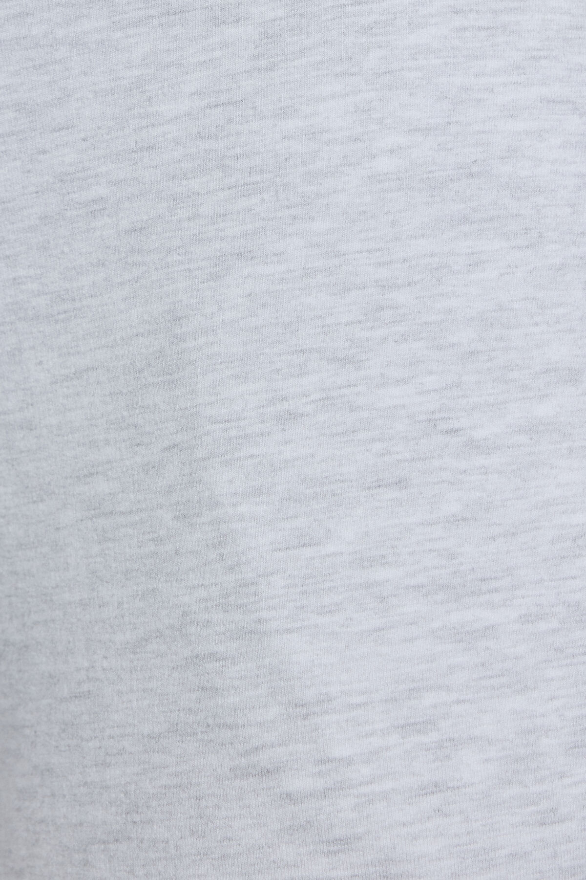 100102968_18X_alt3_1920x2880-6