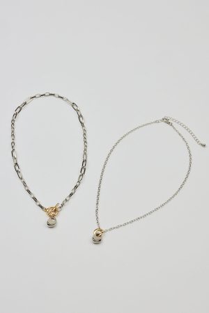 Set of 2 Mini Hammered Oval Necklaces